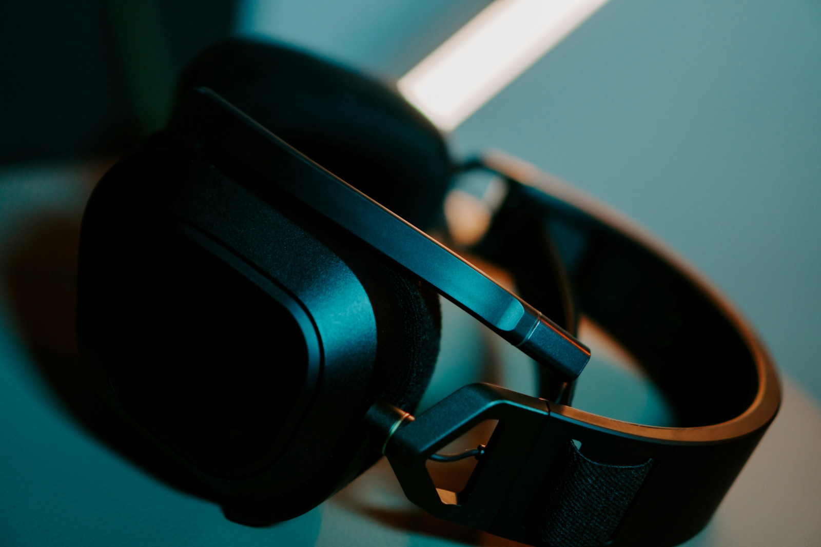 Cover image for Inverse incentives: the implications of Spotify’s Substack integration for podcasts