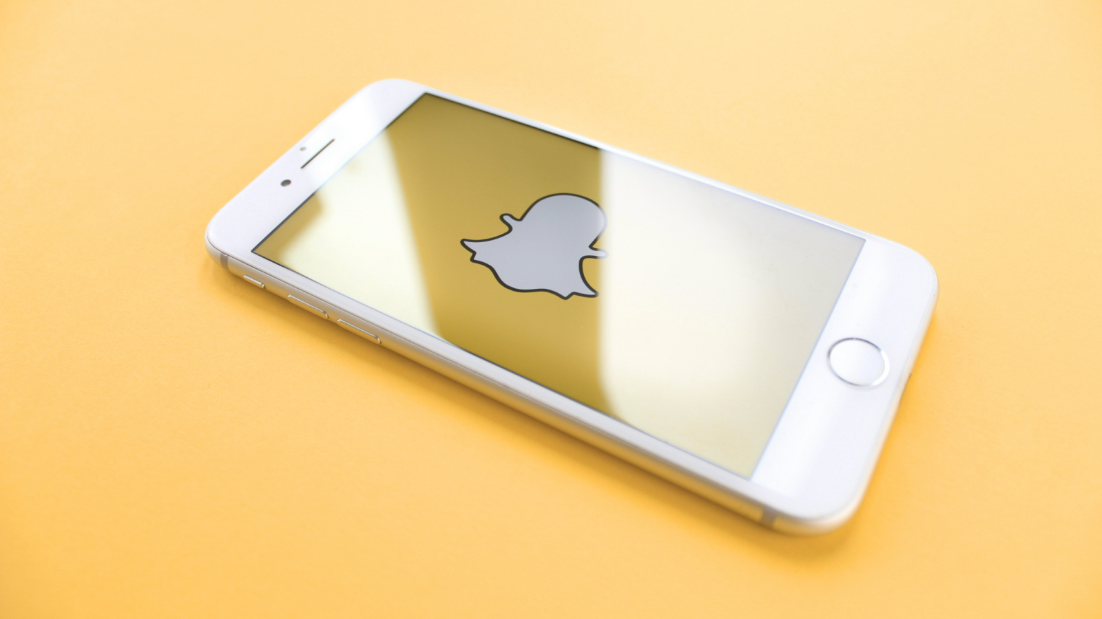 Cover image for Snapchat announces ad business – but is it time up for third-party targeting?