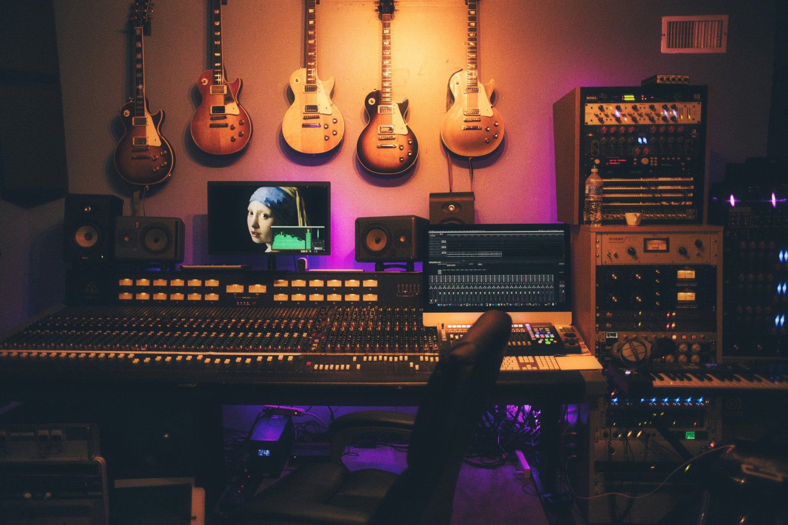 Cover image for Five trends changing music marketing